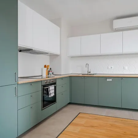 Modern And 1bd Flat With Balcony By Flat Mаnager דירה *