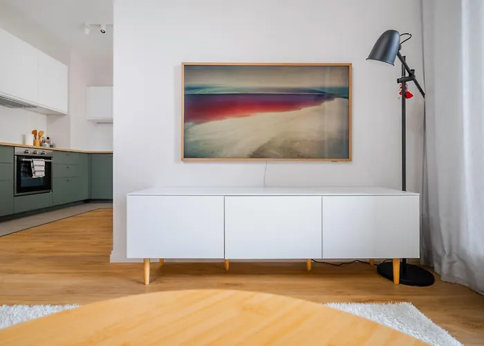 Διαμέρισμα Modern And 1bd Flat With Balcony By Flat Mаnager