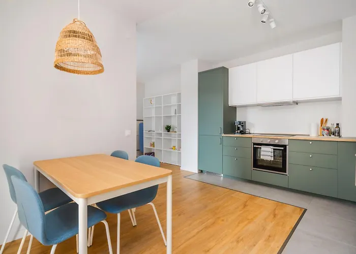 Modern And 1bd Flat With Balcony By Flat Mаnager Διαμέρισμα *