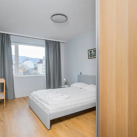 Modern And 1bd Flat With Balcony By Flat Mаnager